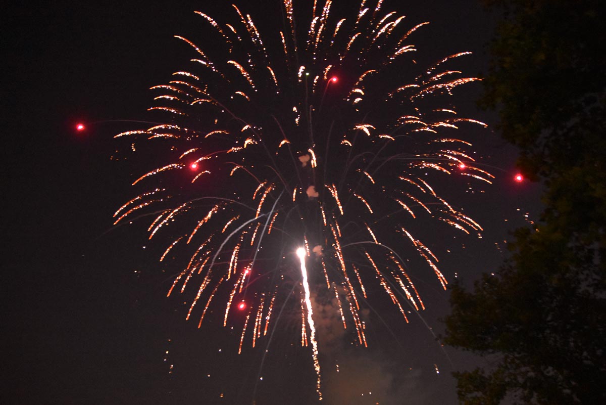 fireworks11 Positively Naperville